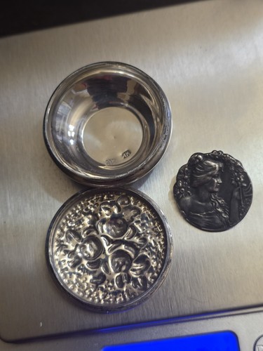 Vtg 900 silver trinket pill - 900,