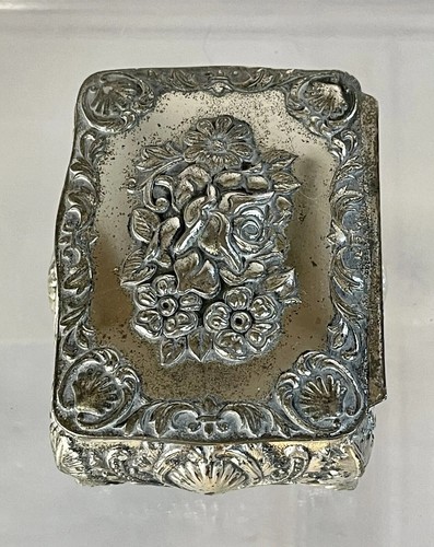Vintage trinket box silver - trinket,